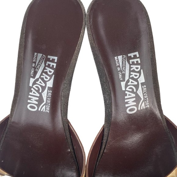SALVATORE FERRAGAMO Crocodile Print Brown Leather Open Toe Kitten Heel Size 9 - Picture 10 of 13